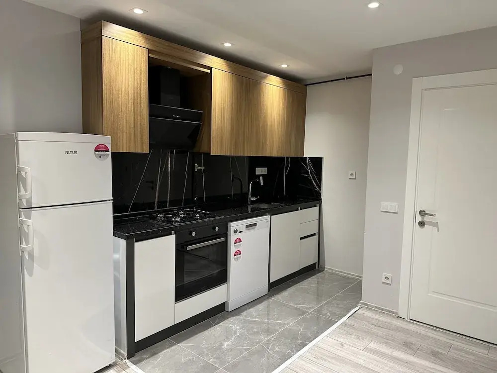 Real Homes Lara Self Check-in Apartments