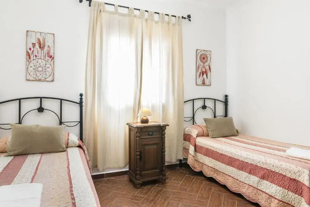 Casa Familiar La Lobita 1
