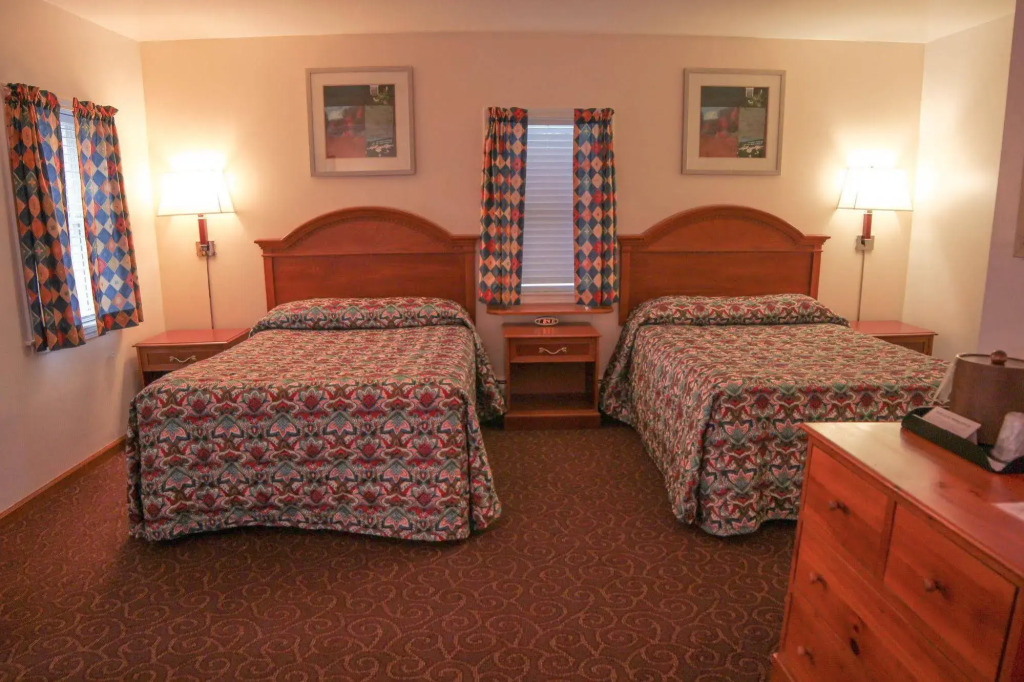 Willows Motel