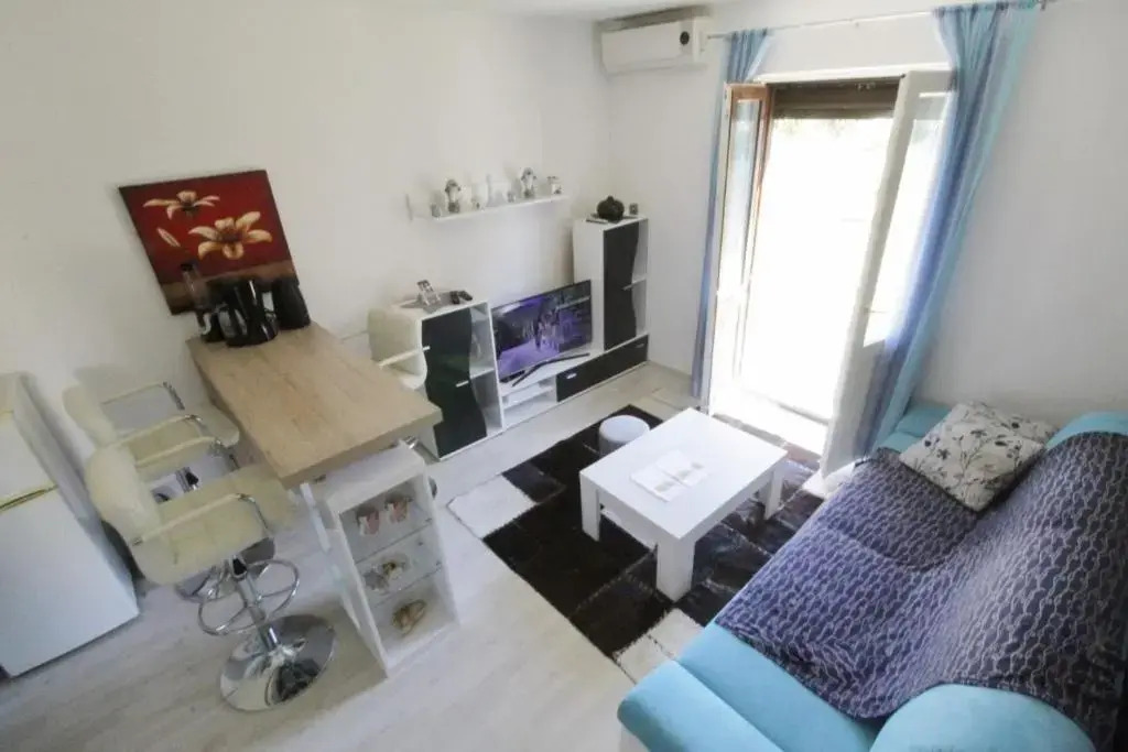 Studio Apartments Nada