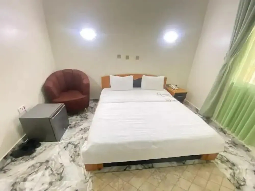 Easyinn Homes