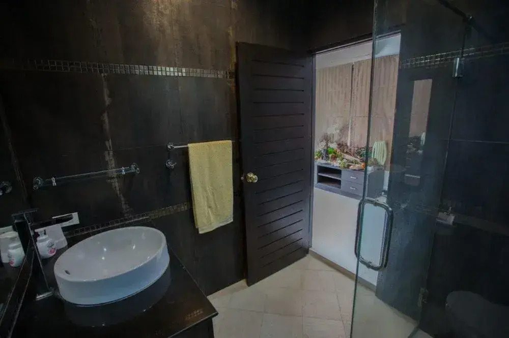 Cophi Villa 3 bd pool villa Nai harn