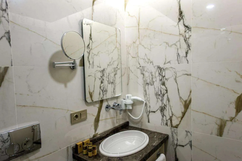 Homelike Hotel