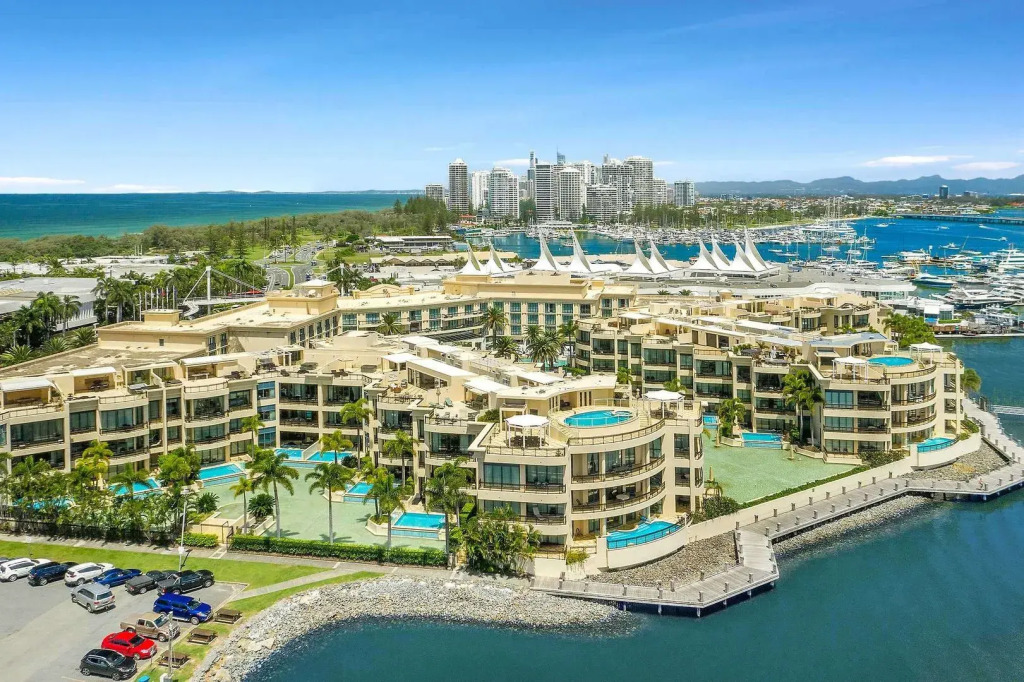 Imperial Hotel Gold Coast