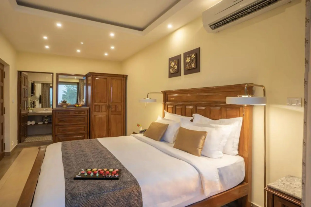 De Mandarin Beach Resort Suites & Villas