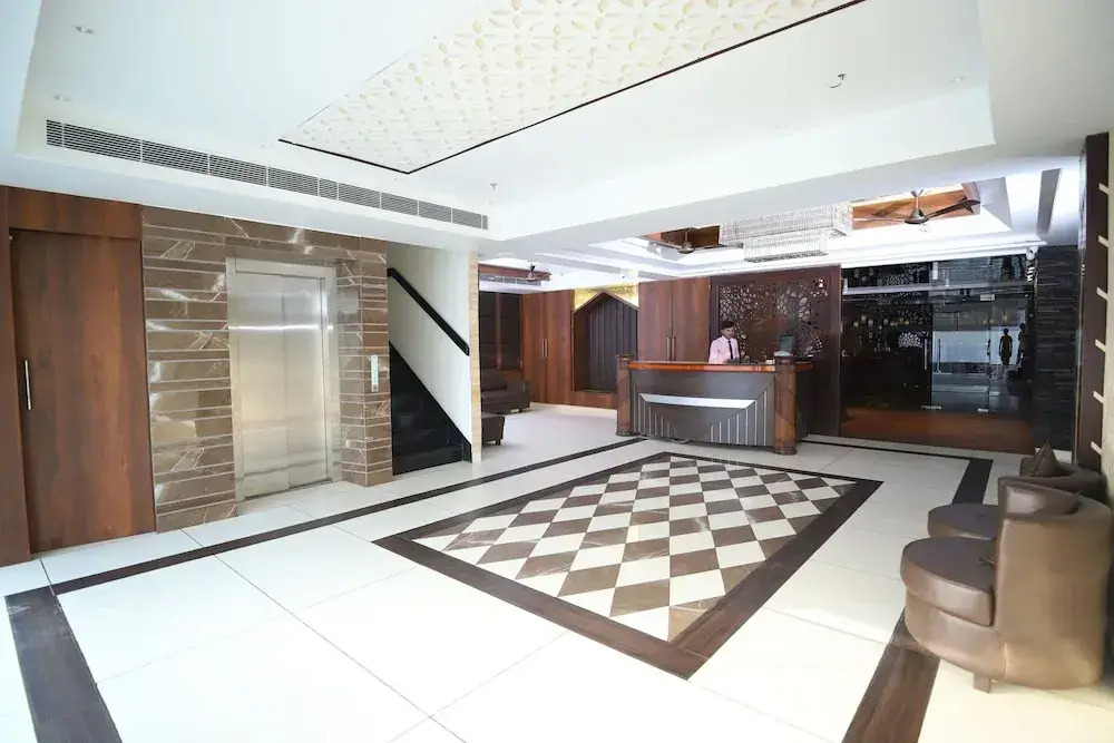 Hotel Visit