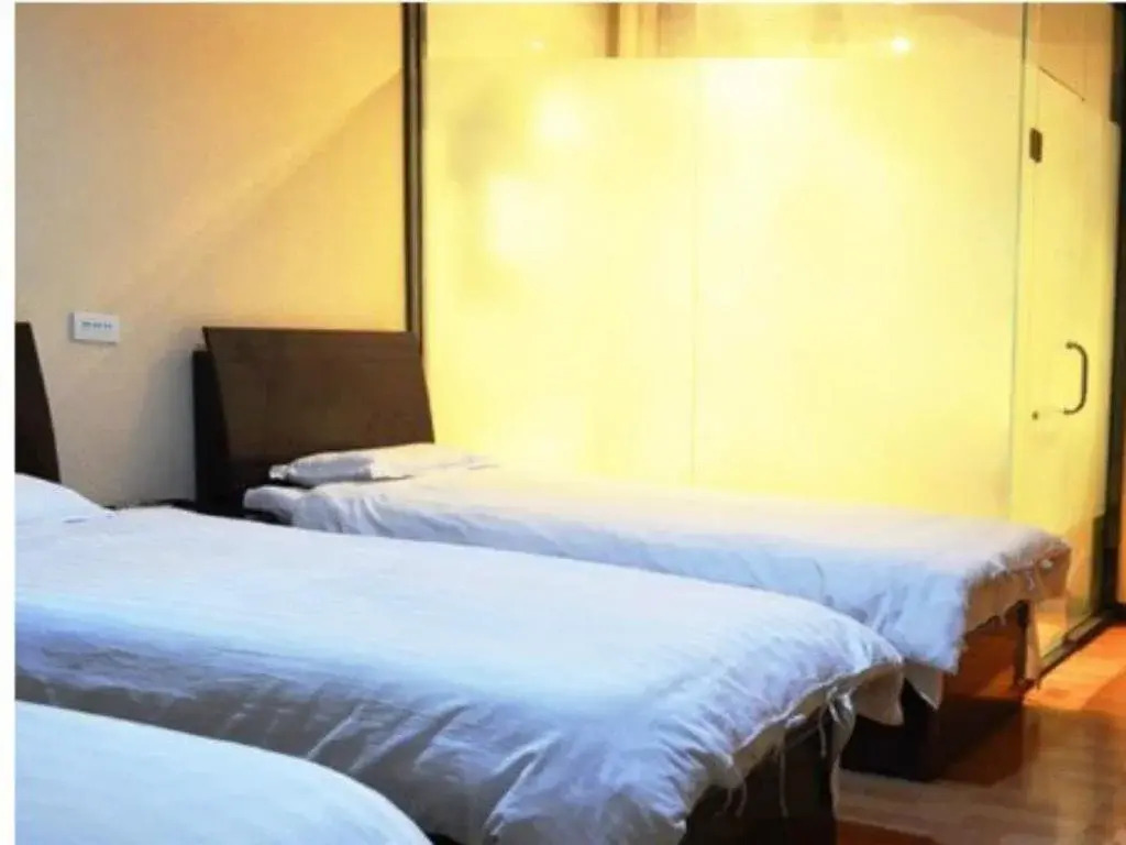 Pingyao 818 Express Hotel