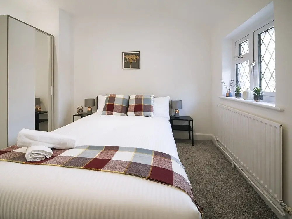 The Farnaby House