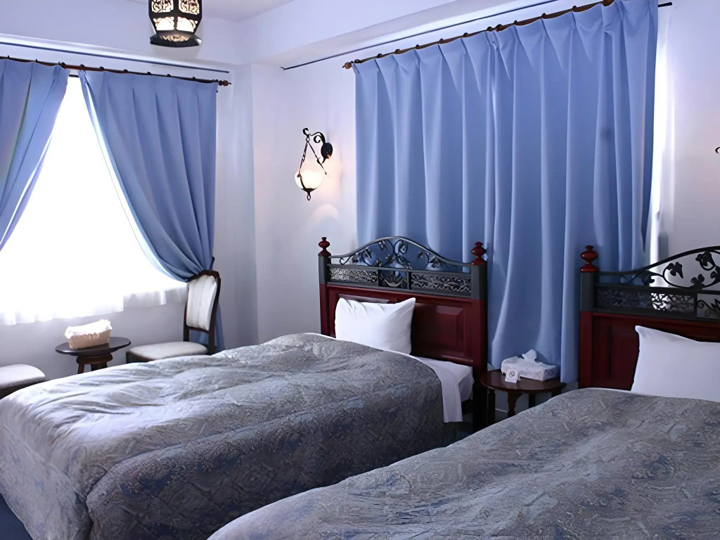 Arabian Art Hotel and Gallery