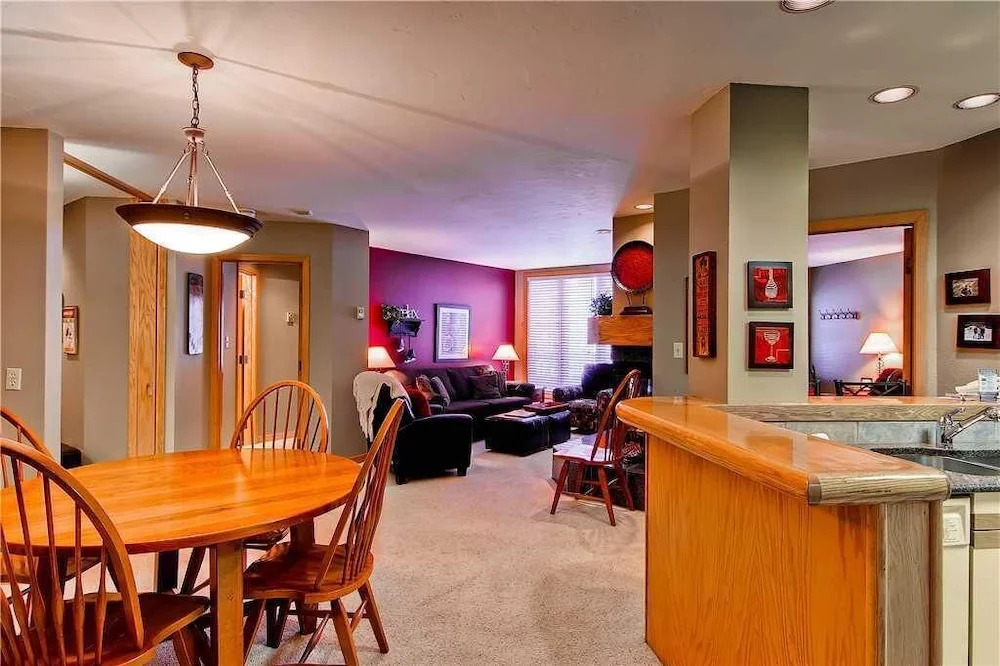1202 Trappeurs Lodge, Trappeur's Crossing Apartment 2