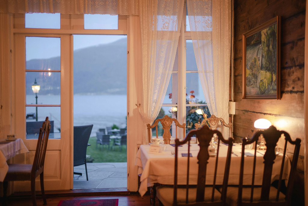Leikanger Fjordhotel - Unike Hoteller
