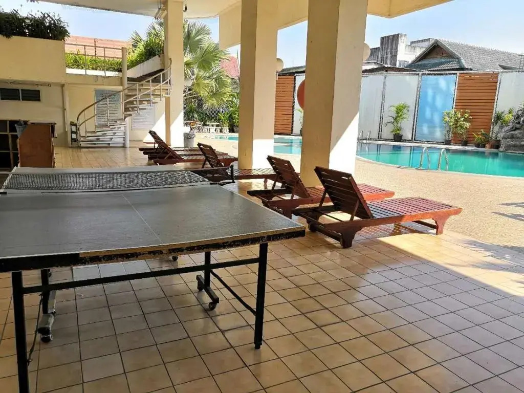 Near old city,Nimman,night Bazaar swimming pool apartment 25