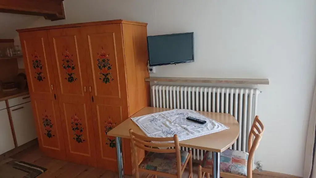 Pension Tirol