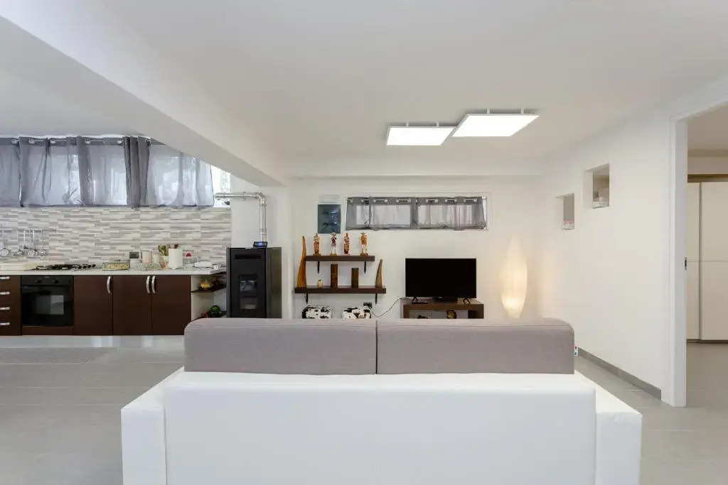 Etna Apartment Titani