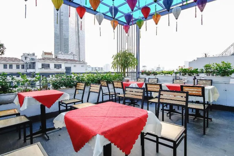 Sammy Luxury Hotel