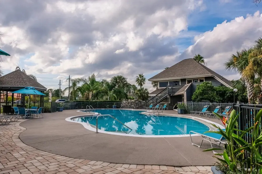 2 BR Apt in Windy Hill near beach by Frontdesk