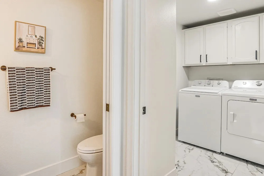 Recently Remodeled Avondale Retreat, Private Yard