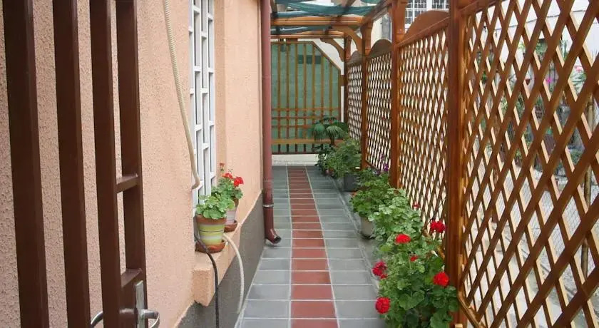 Guest House Diron