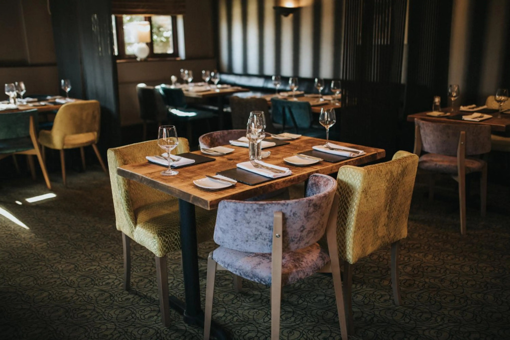 Hall Farm Hotel And Restaurant