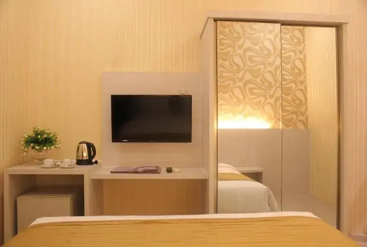 LJ Hotel Medan