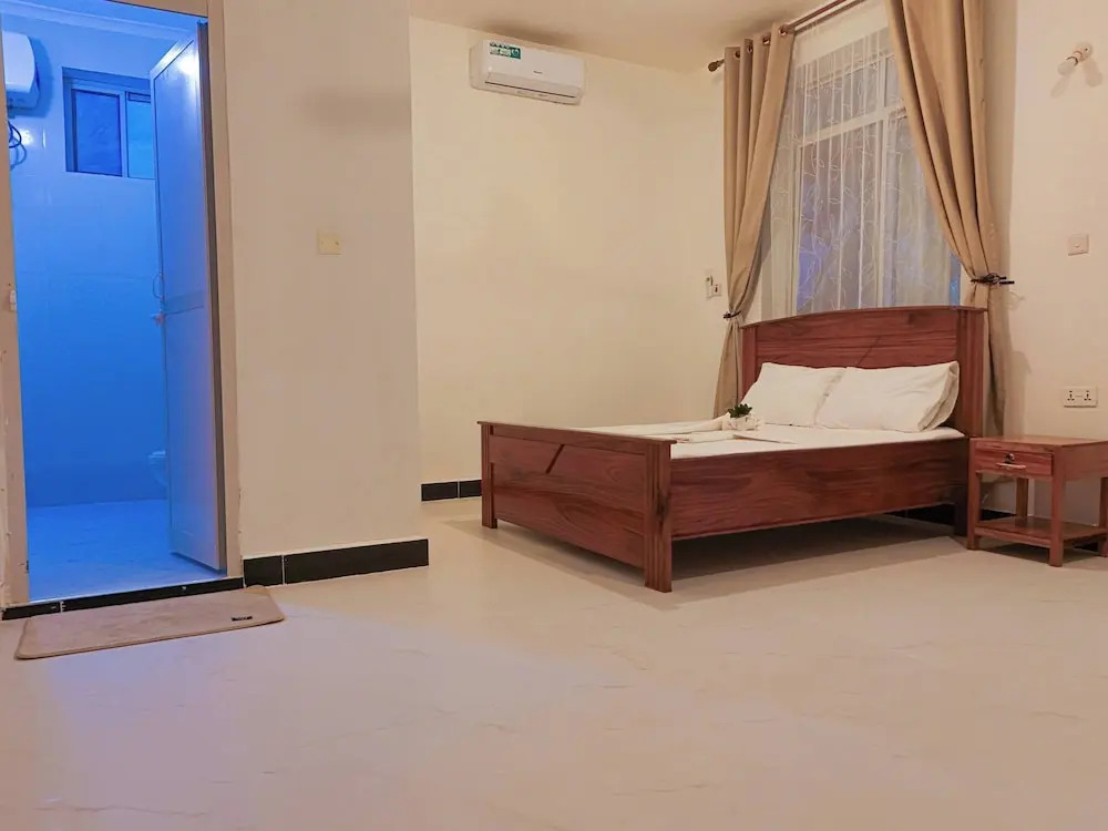 Tropical Beachfront Escape 2-bedroom Apartment in Uroa, Zanzibar