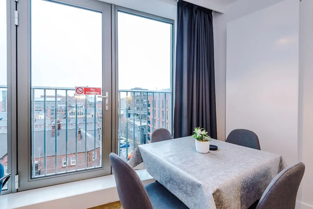 Hilltop Serviced Apartments - Ancoats