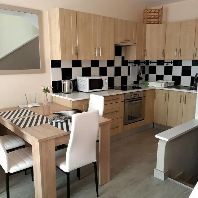 Sunset White Villa - Ocean view, Jakuzzi, Heated Pool, Air-conditioning, Grill