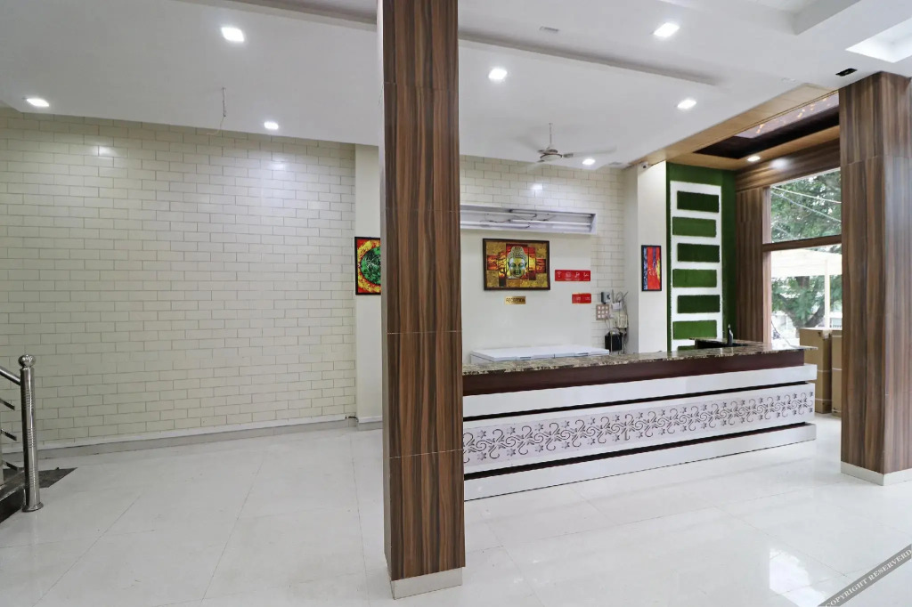 OYO 13722 hotel walnut inn