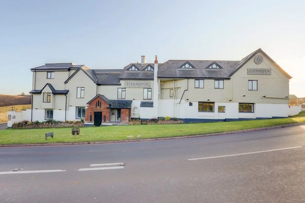 The Gissons Hotel - Exeter Airport & M5