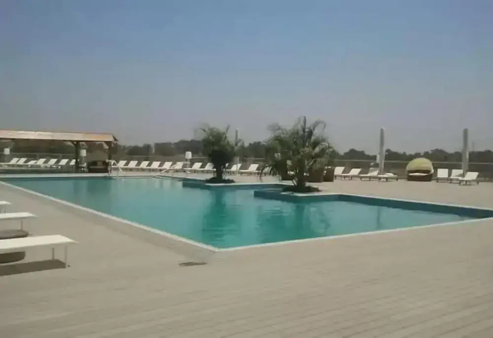 Neve David Hotel