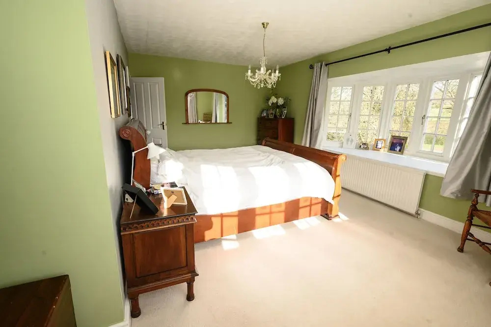 Charming Country House Near Henley-On-Thames