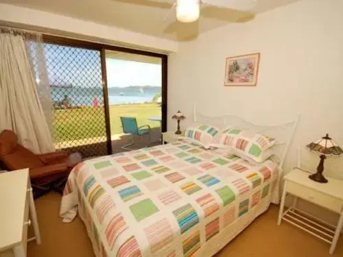 5 'Harbourside' 3-7 Soldiers Point Road - Ground Floor Waterfront Unit