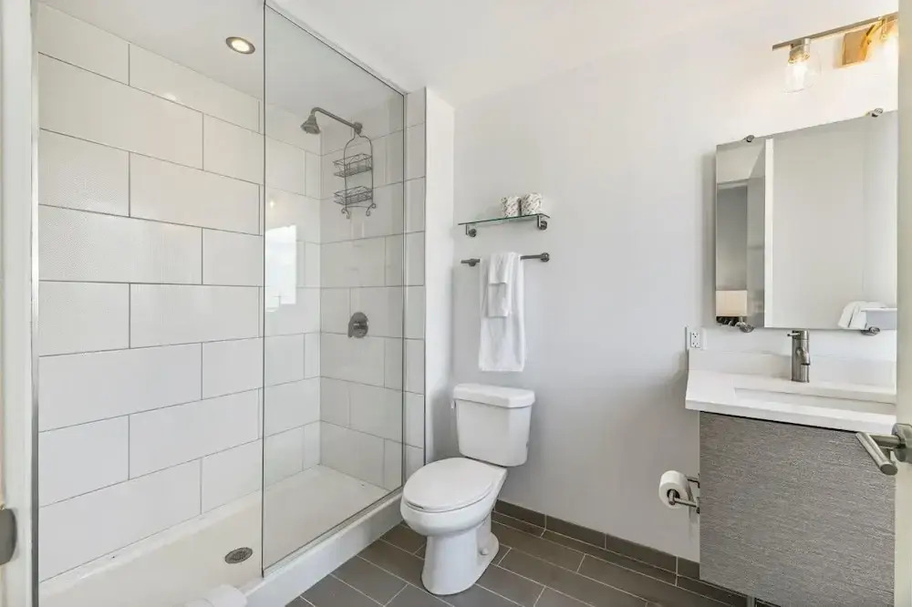 Sunset Boulevard Apartments