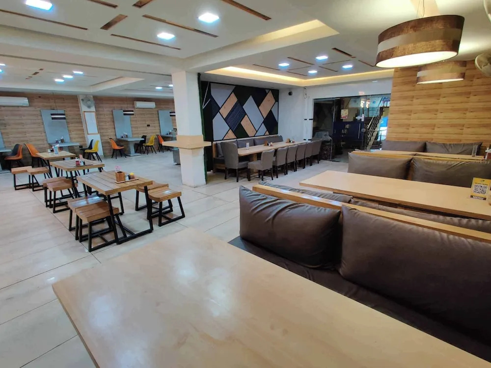 Hotel Holy Basil
