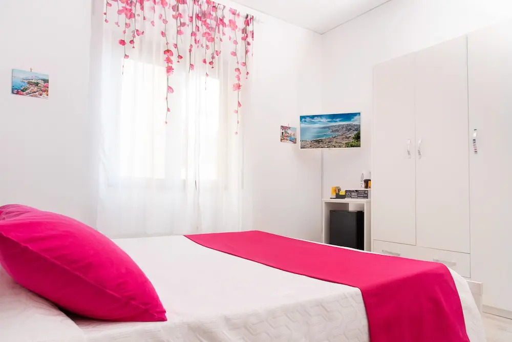 De Vivo Realty - Stanza Tasso Sorrento