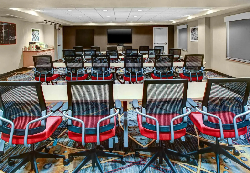 TownePlace Suites by Marriott Bakersfield West