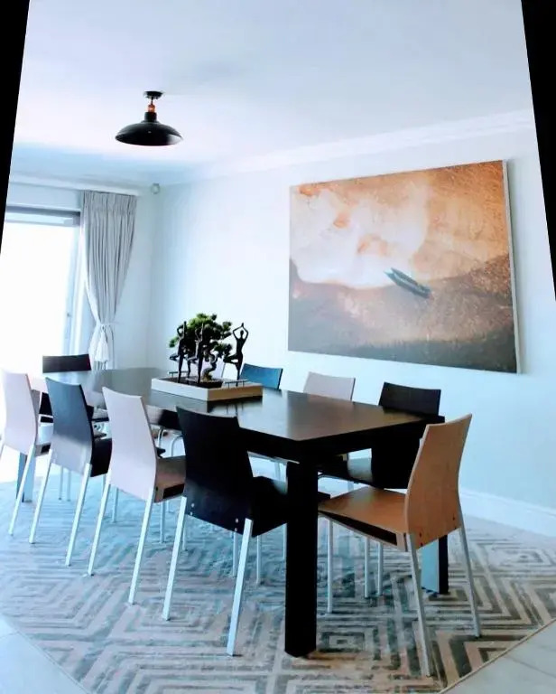 2 Dolphin Ridge , Bloubergstrand