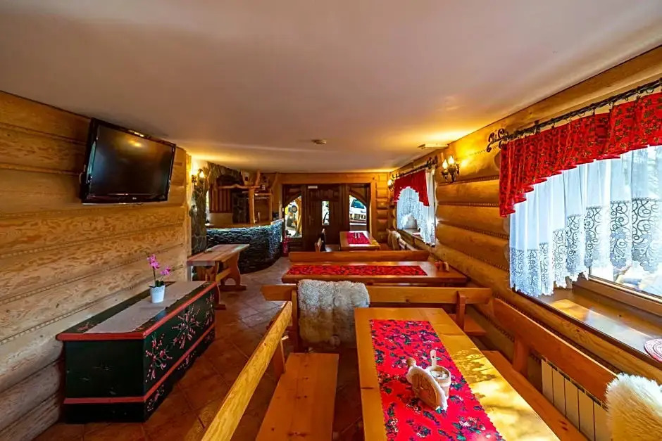 Apartamenty i Pokoje w Willi na Ubocy