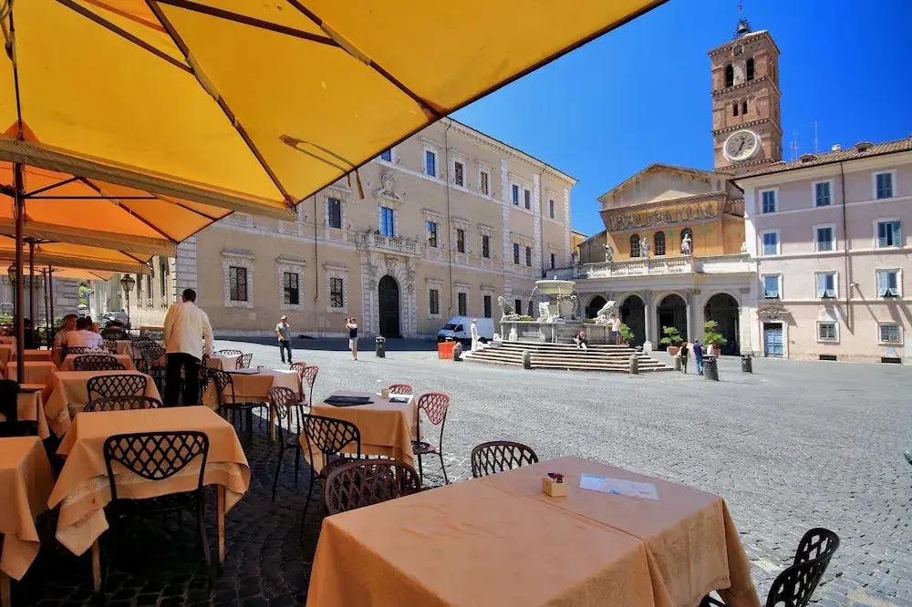 TRASTEVERE PALACE GUEST House