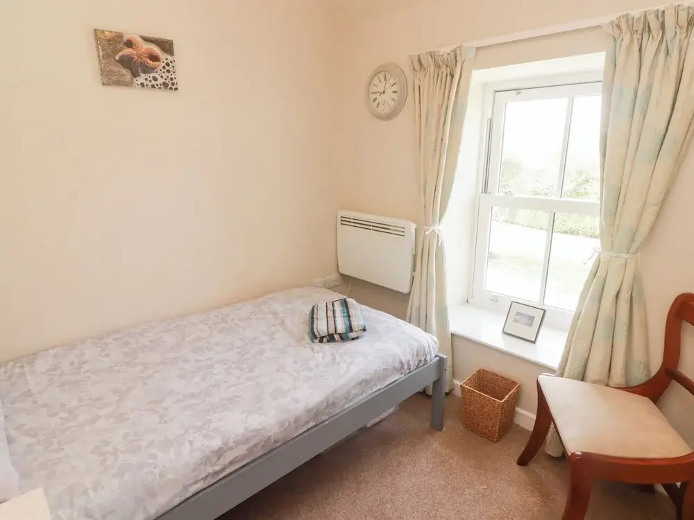 Daffodil Apartment