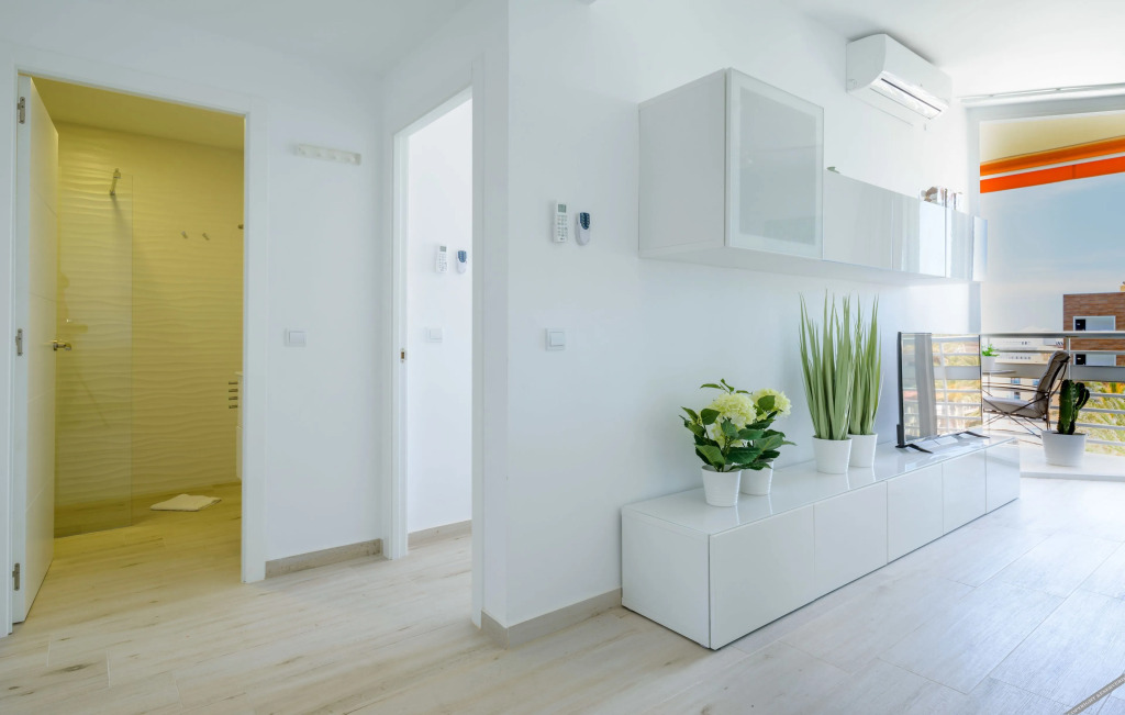 Apartamentos La Roca Rentals