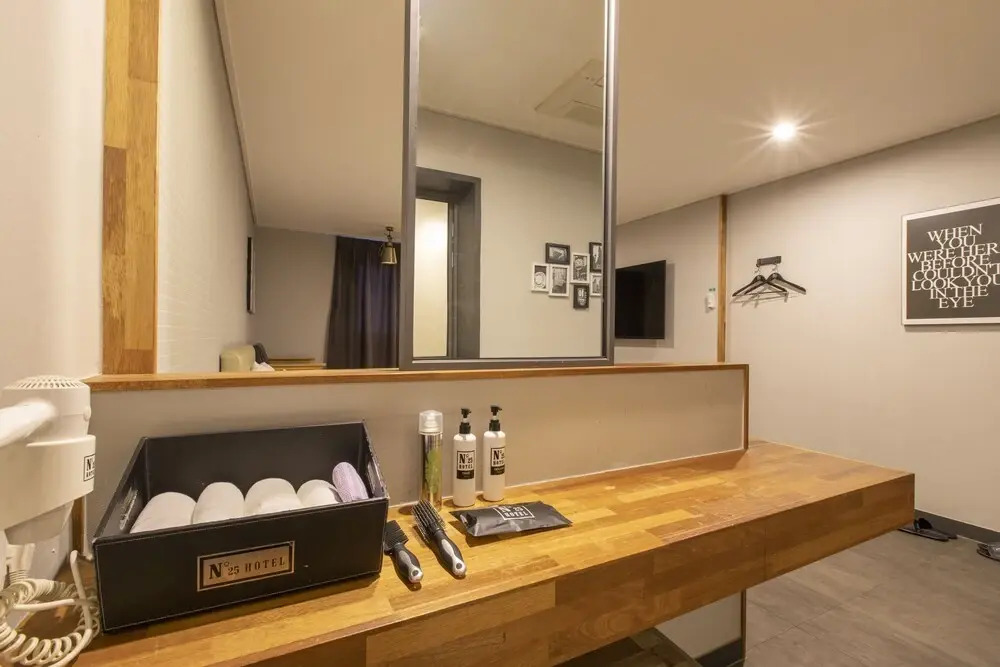 Calm Rest Hotel Busan Sasang