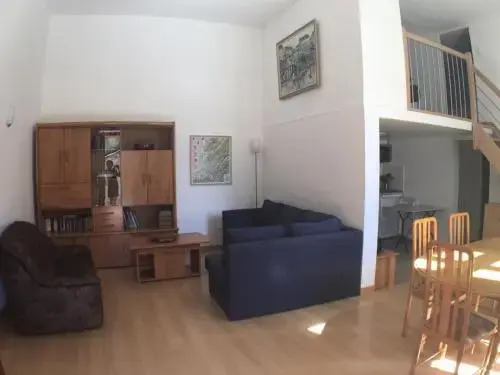Appartement 4 Pieces 10 Pers. En Plein Centre De La Station 82072