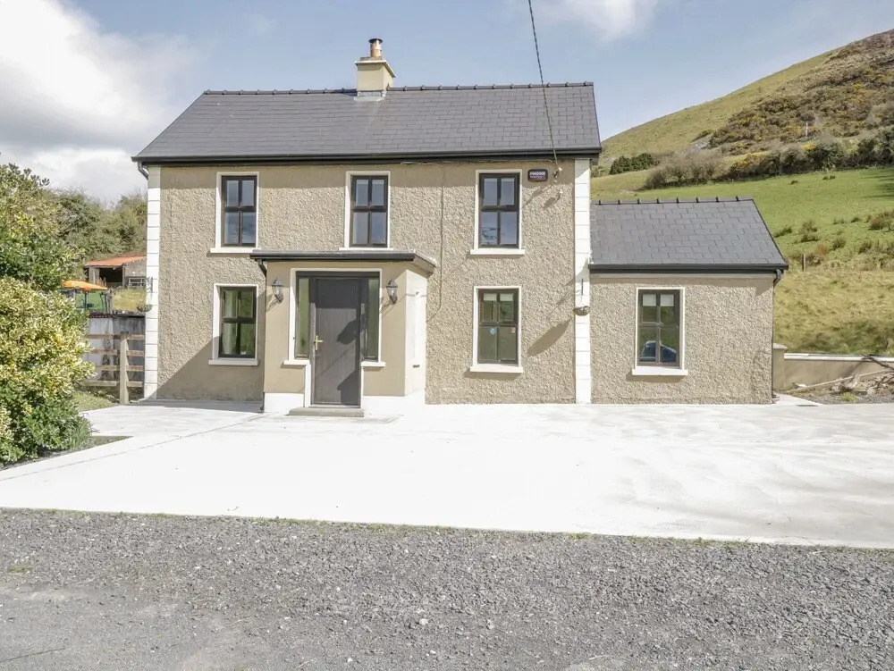 Hannon's Country Farmhouse