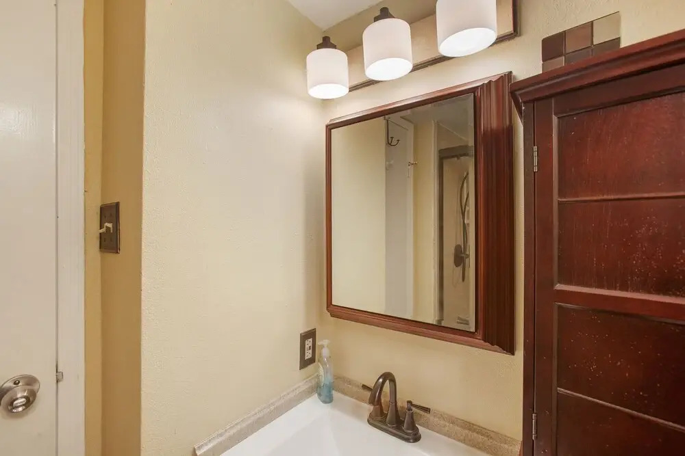 Victorian Escape - Serene Condo With Beach Views 1 Bedroom Condo by Redawning