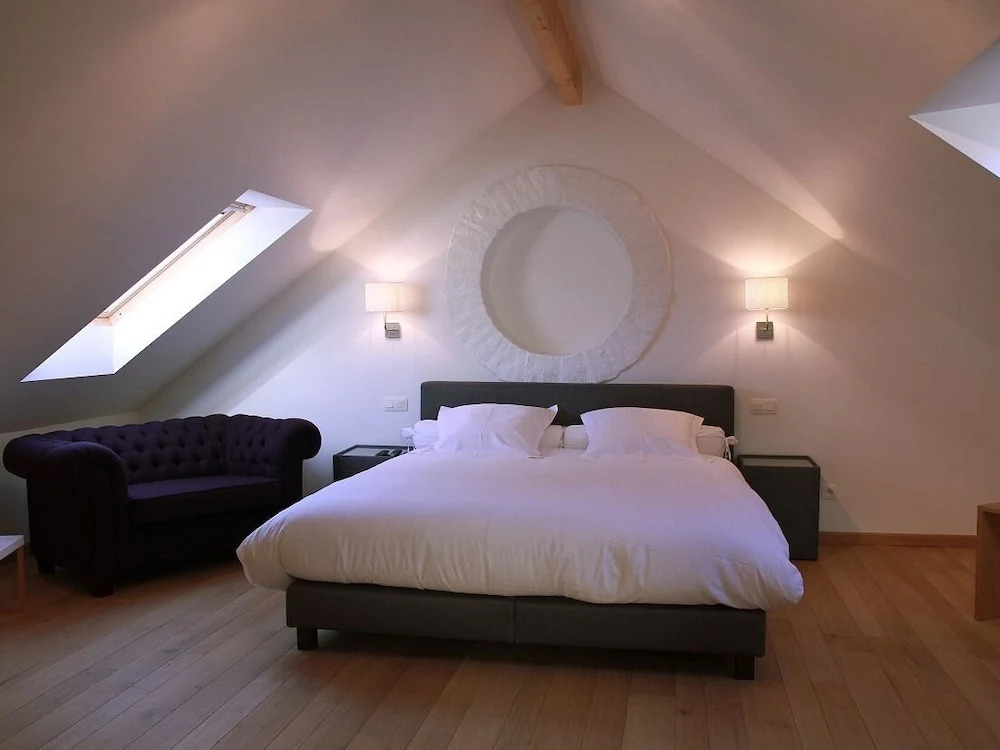 Hôtel - Ferme du Château dAhin