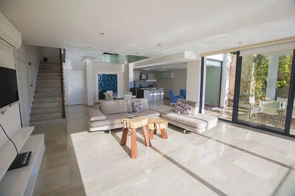 Villa Swan