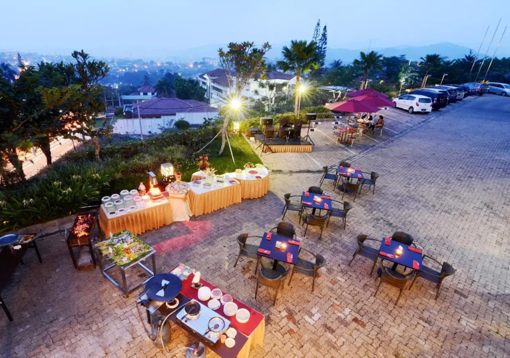 Emersia Hotel and Resort