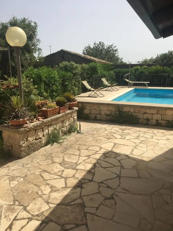 Karrua Guest House