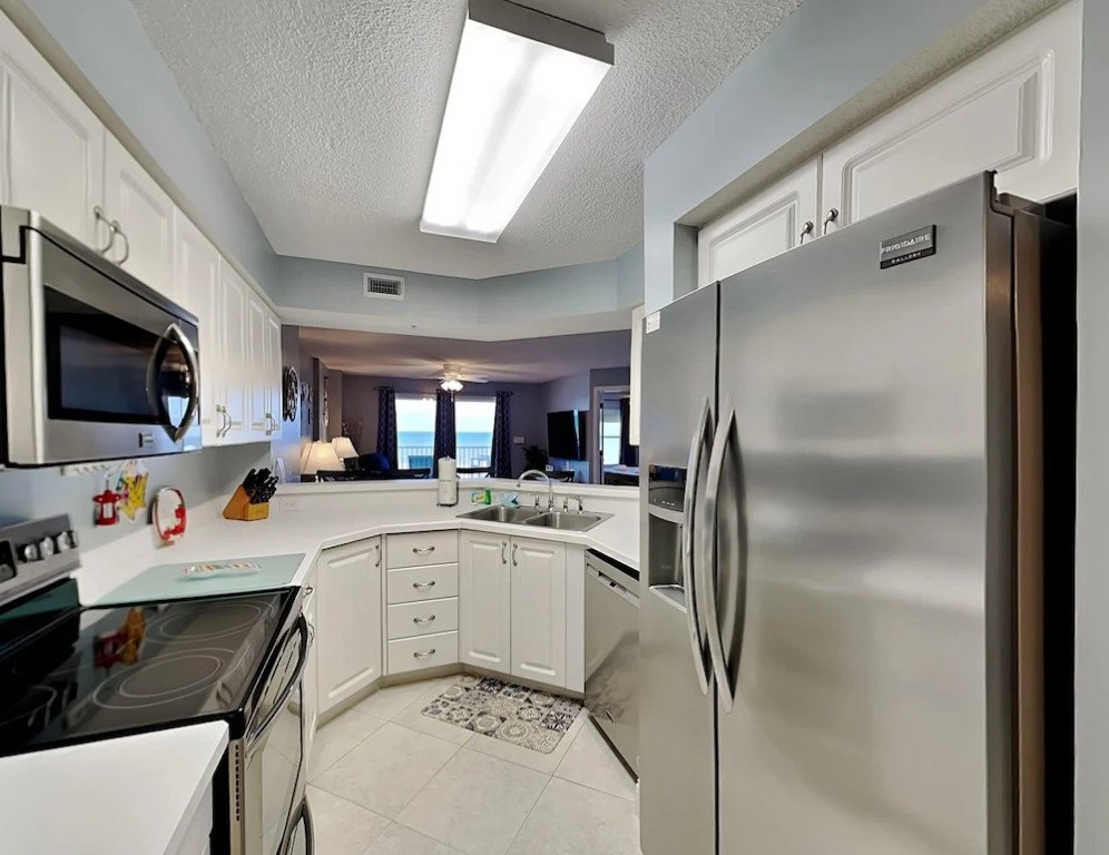 Sea Winds by Distinctive Beach Rentals